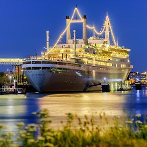 Ss Rotterdam By Westcord